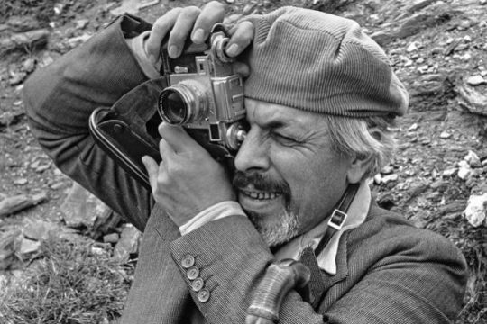 Με το βλέμμα και τον φακό του Ανδρέα Εμπειρίκου
