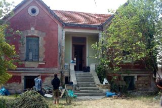 «Δεν μας τρομοκρατούν, μας πεισμώνουν»
