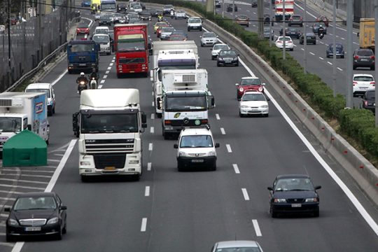 Ανακοινώθηκαν τα νέα τέλη κυκλοφορίας (αναλυτικοί πίνακες)