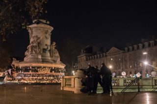 Η Γαλλία μοιάζει αποφασισμένη να εκμηδενίσει το Ι.Κ.