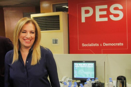 Δεν ασχολούμαστε αλλά… ειρωνευόμαστε