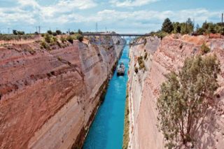 Νεκρός 47χρονος μέσα στη διώρυγα της Κορίνθου