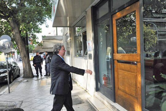 Σπάει στα δύο το ασφαλιστικό