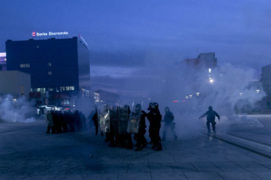 Οχι πολλά-πολλά με τη Σερβία