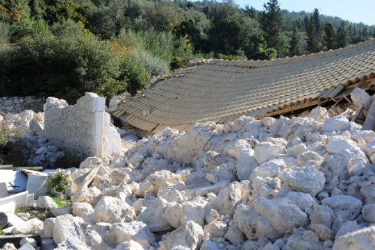 Ισχυροί μετασεισμοί στη Λευκάδα – εκκενώθηκε το νοσοκομείο
