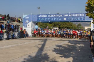 Γκλαμουριά και… βοθρολύματα