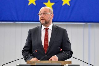 Σουλτς: Πρότυπο για την περιοχή η επανενωμένη Κύπρος