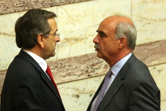 Ανοιχτός πόλεμος στη Νέα Δημοκρατία