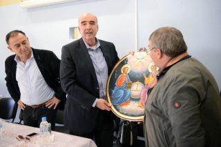 Ν.Δ. Αντιπολίτευση με προσωπικές γραμμές