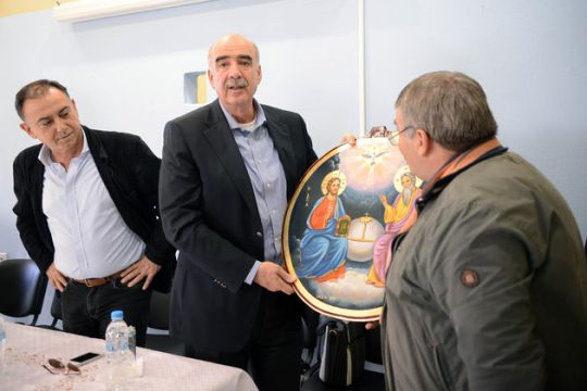 Ν.Δ. Αντιπολίτευση με προσωπικές γραμμές