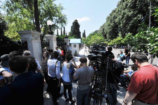 «Ρολά» στα ΜΜΕ στις 2 Δεκεμβρίου