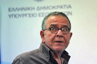 Γιάννης Μουζάλας: «Εμείς φτιάχνουμε θέσεις φιλοξενίας και οι εταίροι φράχτες»