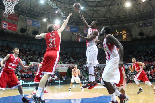 Δεν… μασάει ο Ολυμπιακός, 83-70 στο Ζάγκρεμπ την Τσεντεβίτα