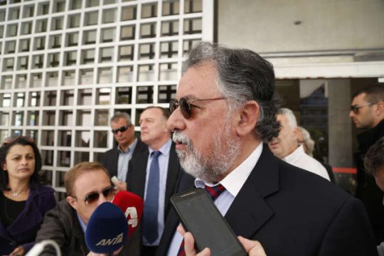 Κλιμακώνεται η σύγκρουση Πανούση – κυβέρνησης