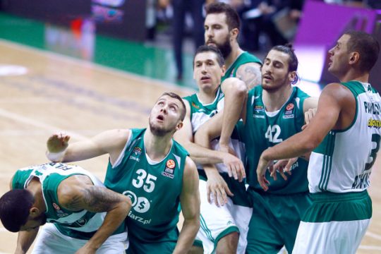 Έξω πάμε… τραγικά