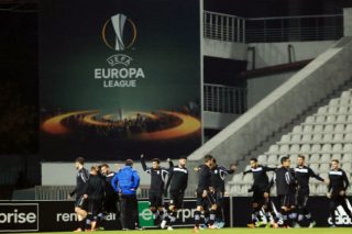 Ψάχνει διπλό με νέο λουκ