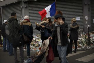«Μια θλίψη έχει κάτσει πάνω από την πόλη»