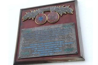 Ιστορικά, νησιωτικά ευτράπελα