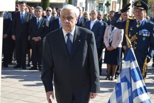 Διαμαρτυρίες στον Πρόεδρο