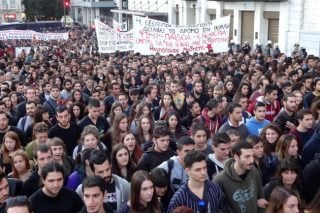 Πορεία 30.000 στη σκιά του Παρισιού