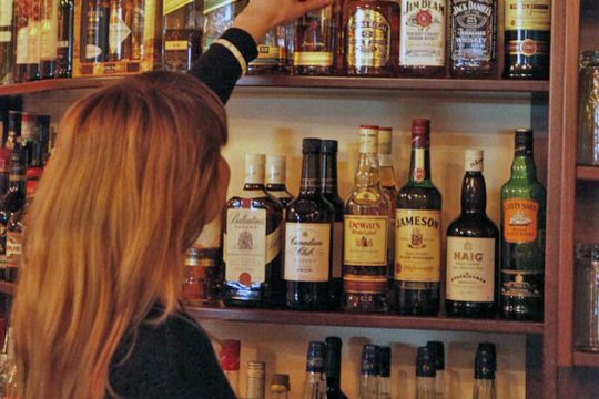 Η φορολογία των ποτών αυξάνει το λαθρεμπόριο