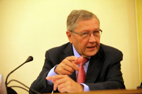 Το «ύψος» και το «βάρος» του ελληνικού χρέους