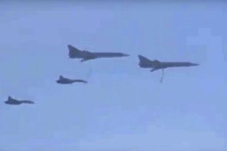 Ο κλοιός στενεύει για τον ISIS