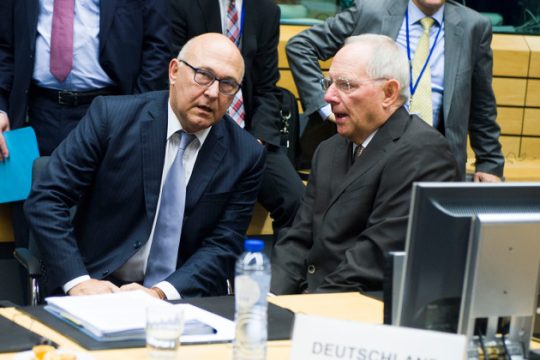 «Είναι περίεργο που ζητάμε συνέχεια περισσότερα από την Ελλάδα»