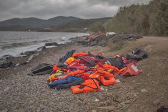 Τους διακινητές ποιος θα τους σταματήσει;