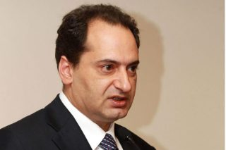 Προειδοποιούν με νέα στάση εργασίας