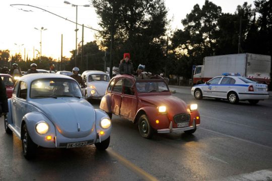 Απαντήσεις ΥΠΟΙΚ για τα νέα τέλη κυκλοφορίας [πίνακες]