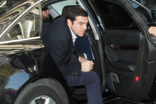Με μάρτυρα τον Μάρτιν Σουλτς στη διάσκεψη κορυφής