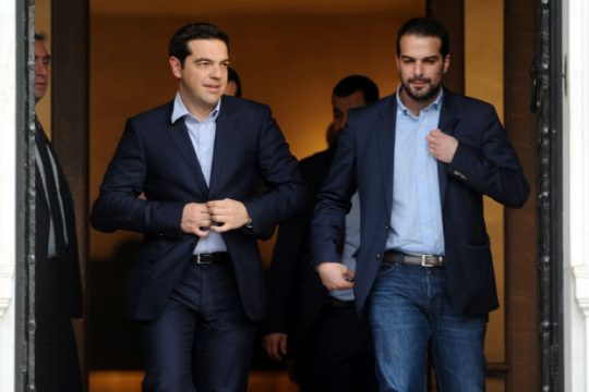 Σακελλαρίδης, η πρώτη σοβαρή απώλεια για το Μαξίμου