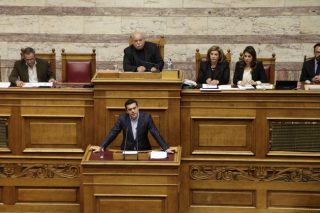 Στο στόχαστρό του οι «ακραίοι»