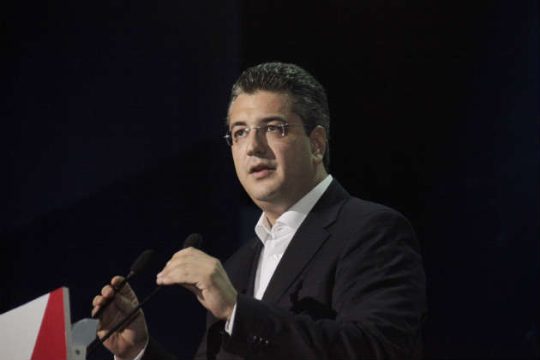 «Ο Μεϊμαράκης δεν θέλει τη σύγκριση»