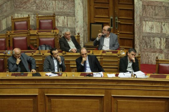 Live από την Ολομέλεια η συζήτηση για τα προαπαιτούμενα – Το βράδυ η ψηφοφορία