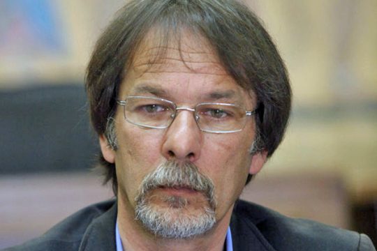 Κοστίζει ακριβά στον δήμο η μικροπολιτική