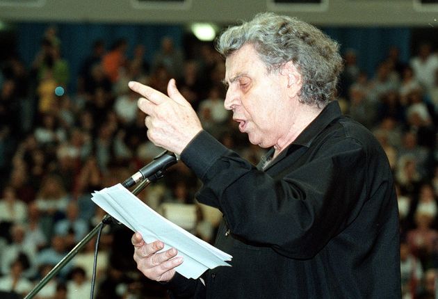 Ξαναδιαβάζοντας τον Μίκη Θεοδωράκη
