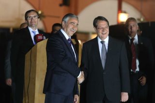 Αισιοδοξία για επίλυση του Κυπριακού το νέο έτος