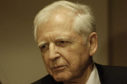 Στήριξη για Νόμπελ
