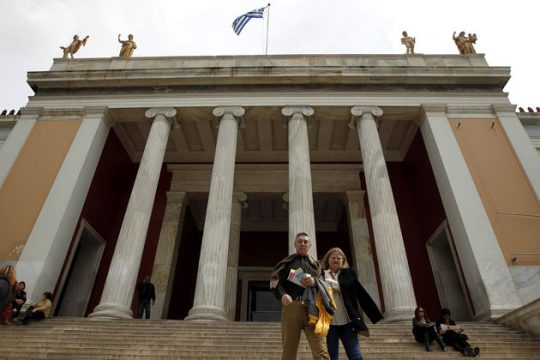 Αναστέλλουν τις κινητοποιήσεις τους οι αρχαιοφύλακες