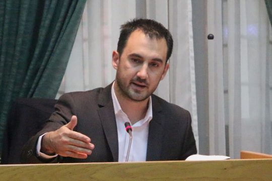 «Πάνω από 8 δισ. στην αγορά το 2016»