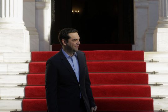 Γιατί αναβλήθηκε το «παράλληλο πρόγραμμα»
