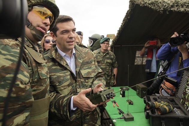 Γενική επιστράτευση γυναικών α λα Καμμένος