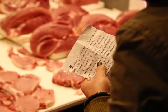 Το χριστουγεννιάτικο τραπέζι, καθρέφτης των ανισοτήτων