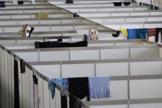 Σκληραίνει ο «άξονας»…