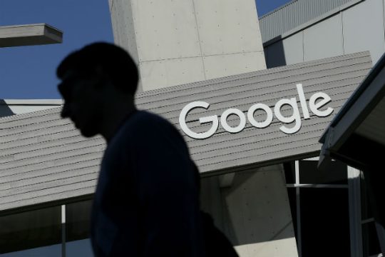 Τα δημοφιλέστερα Googlαρίσματα για το 2015 στην Ελλάδα και τον κόσμο