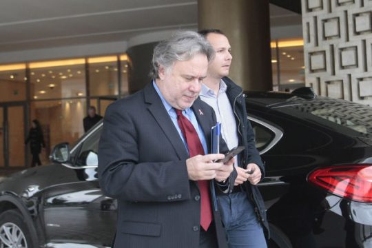 Κατάργηση 15ετίας ζητούν οι δανειστές