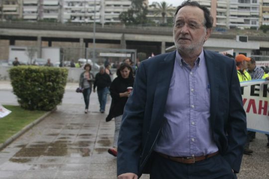 Nεοαποικιακά τα μέτρα καταγγέλλει o Λαφαζάνης