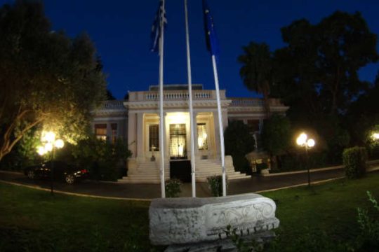 Οργισμένη αντίδραση κυβέρνησης στη γερμανική Welt